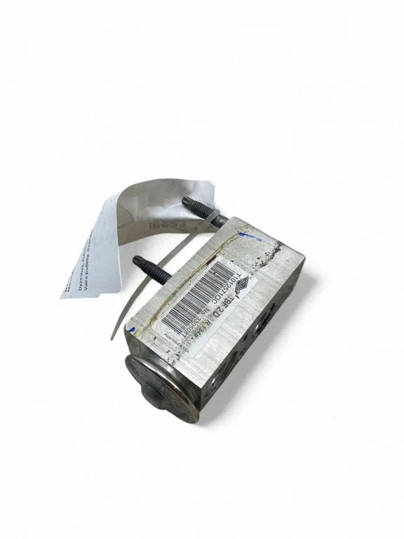 Air conditioning (A/C) expansion valve – Mercedes-Benz E-Class W238 (2017-)