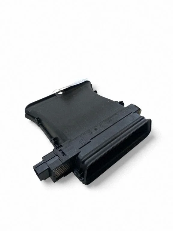 Elektryczna nagrzewnica kabiny R1881003