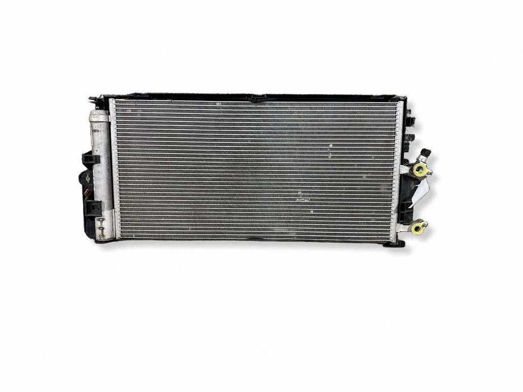 A/C cooling radiator (condenser) 32252574