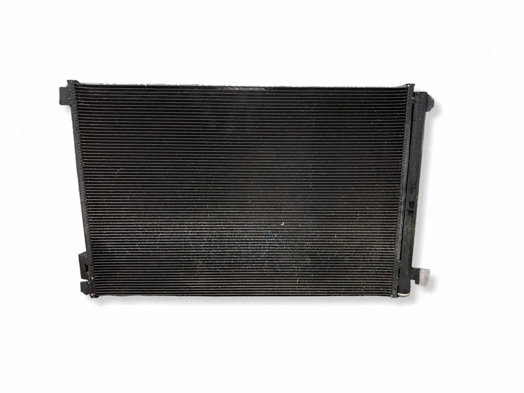 Kliimaseadme jahutusradiaator (kondensaator) – Audi Q7 4M (2015-)