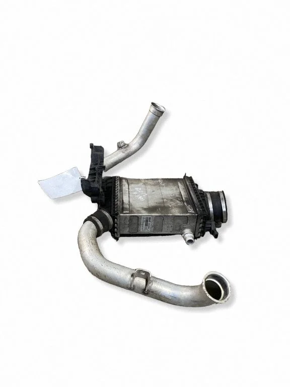 Vahejahuti radiaator A2760900214