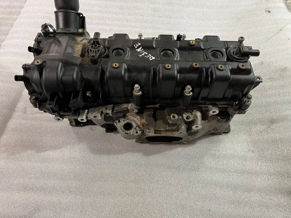 Engine head 04893811AF