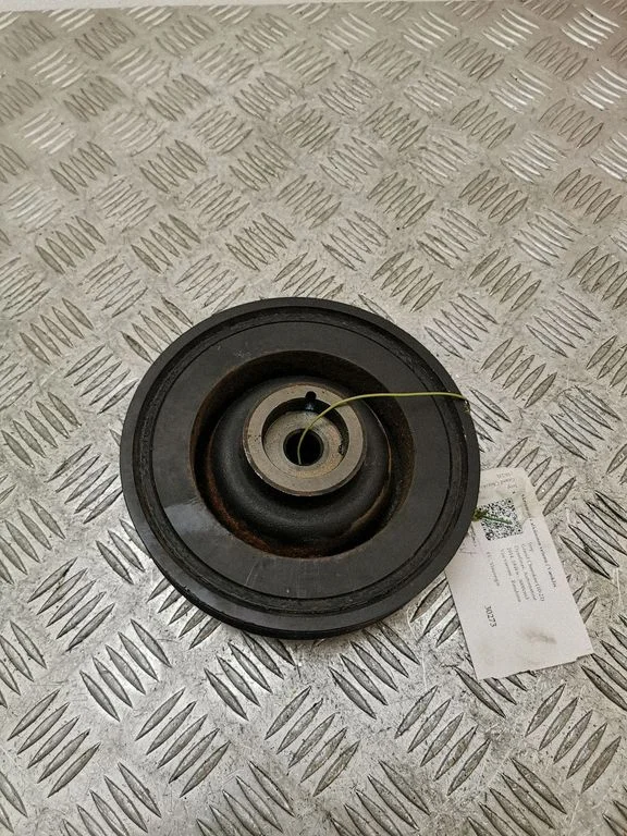 Kloķvārpstas skriemelis 3260A2038F