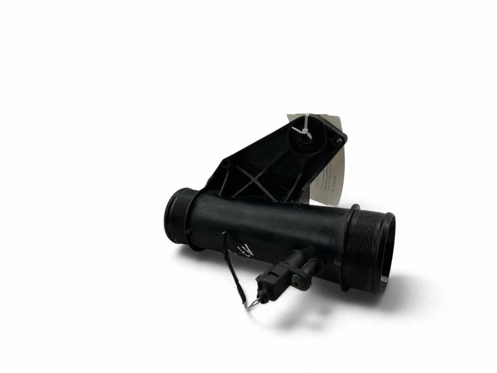 Węże / rury dolotowe 4K0145673AD
