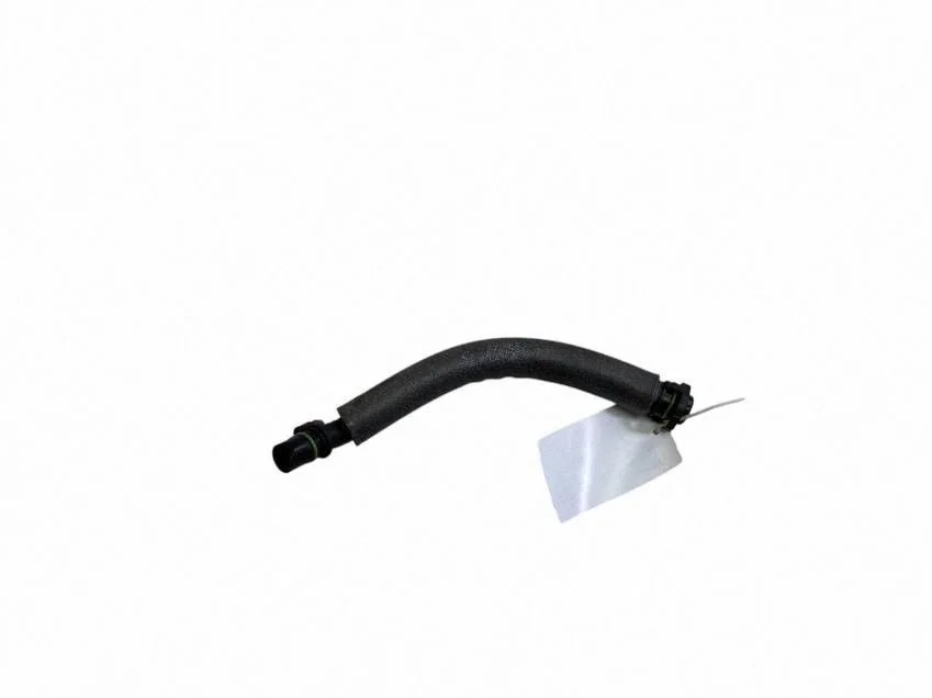 Breather hose/pipe 05E103474A