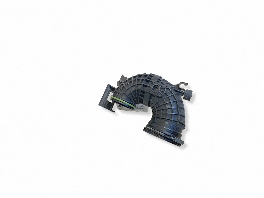 Air intake hose/pipe 04E145641D
