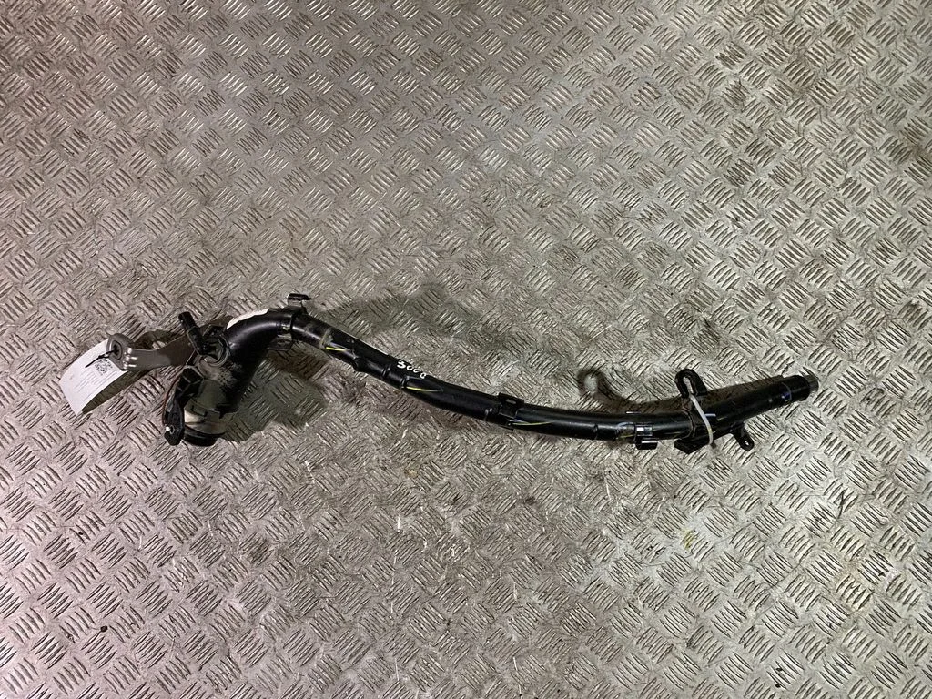 Fuel tank filler neck pipe 5001007200
