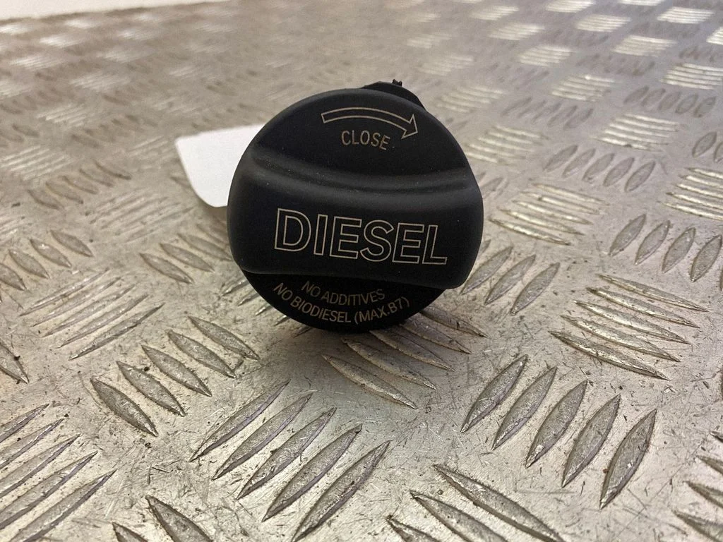 Fuel tank filler cap 7000392
