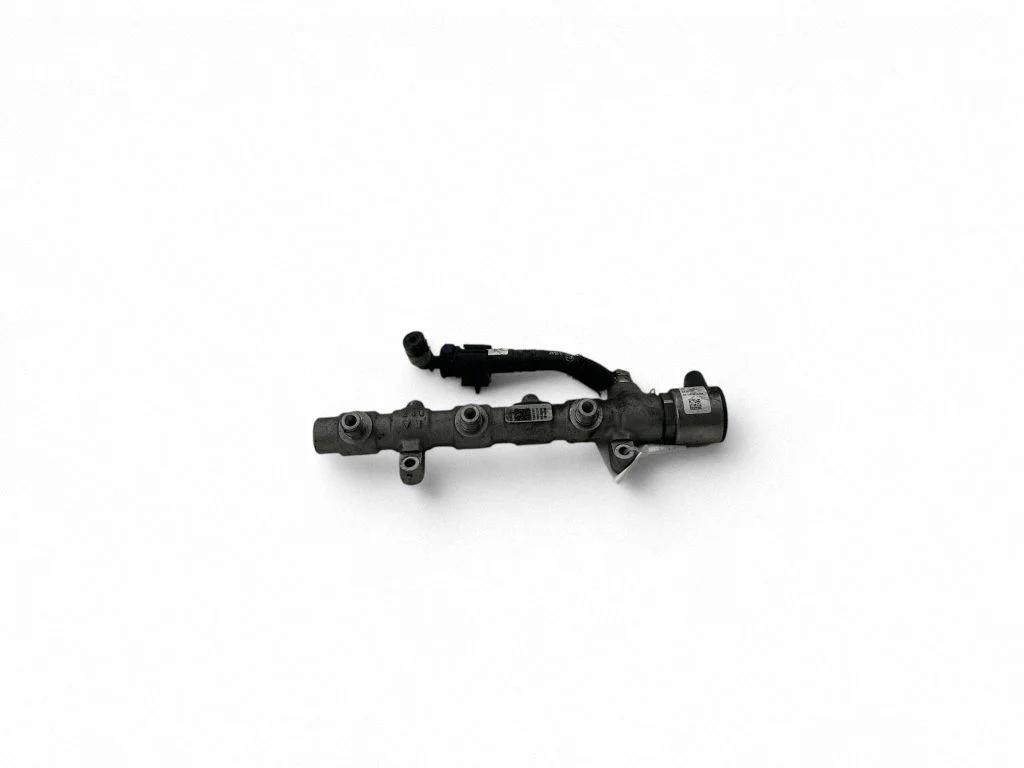 Fuel main line pipe 059130090DL