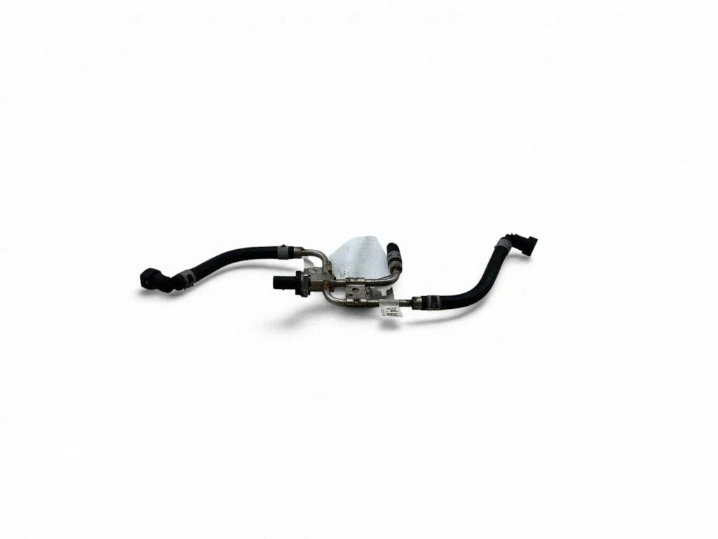 Fuel pressure sensor 06H906051J