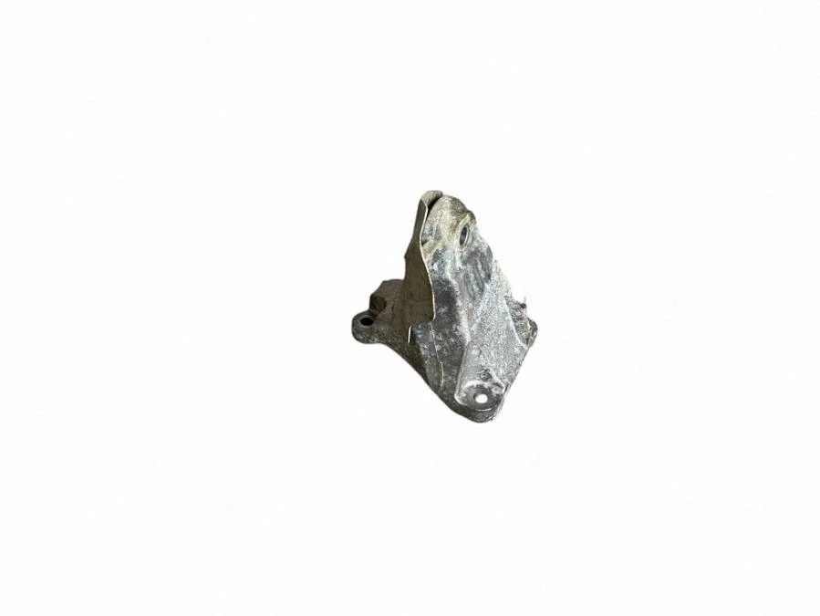 Dzinēja stiprinājuma kronšteins 6859416
