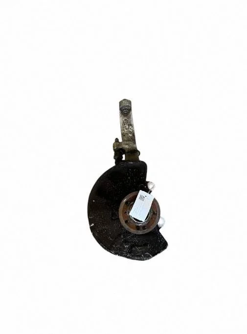 Front wheel hub A1663320901