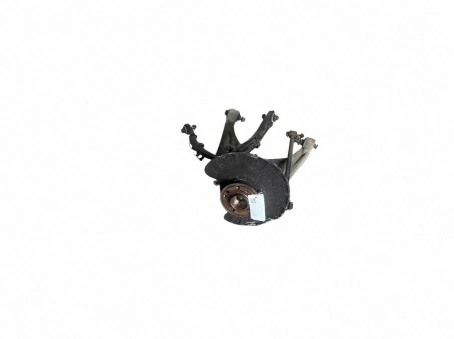 Rear wheel hub spindle/knuckle – rear left