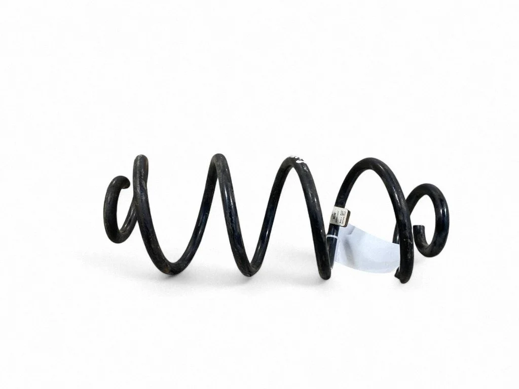 Rear coil spring 95B511121F