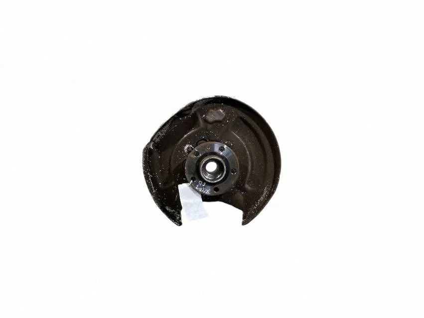 Rear wheel hub – rear right