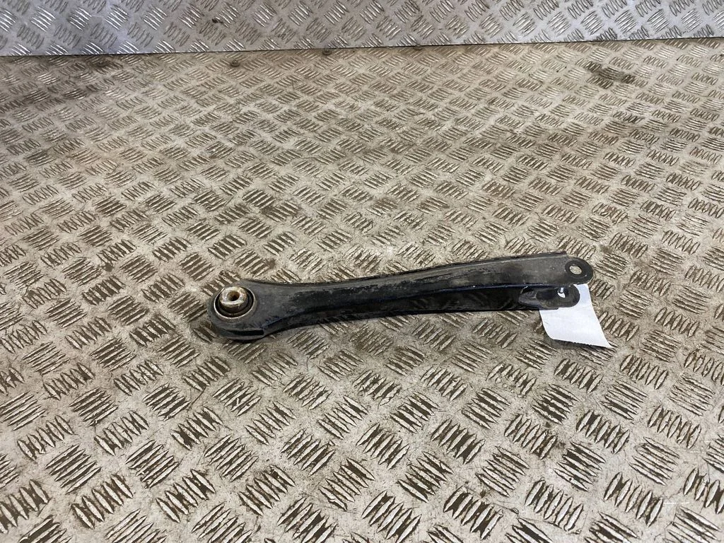 Rear control arm 31360588
