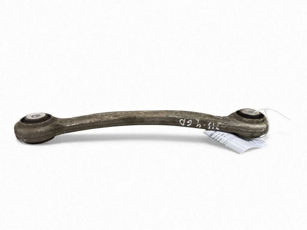 Rear control arm – right