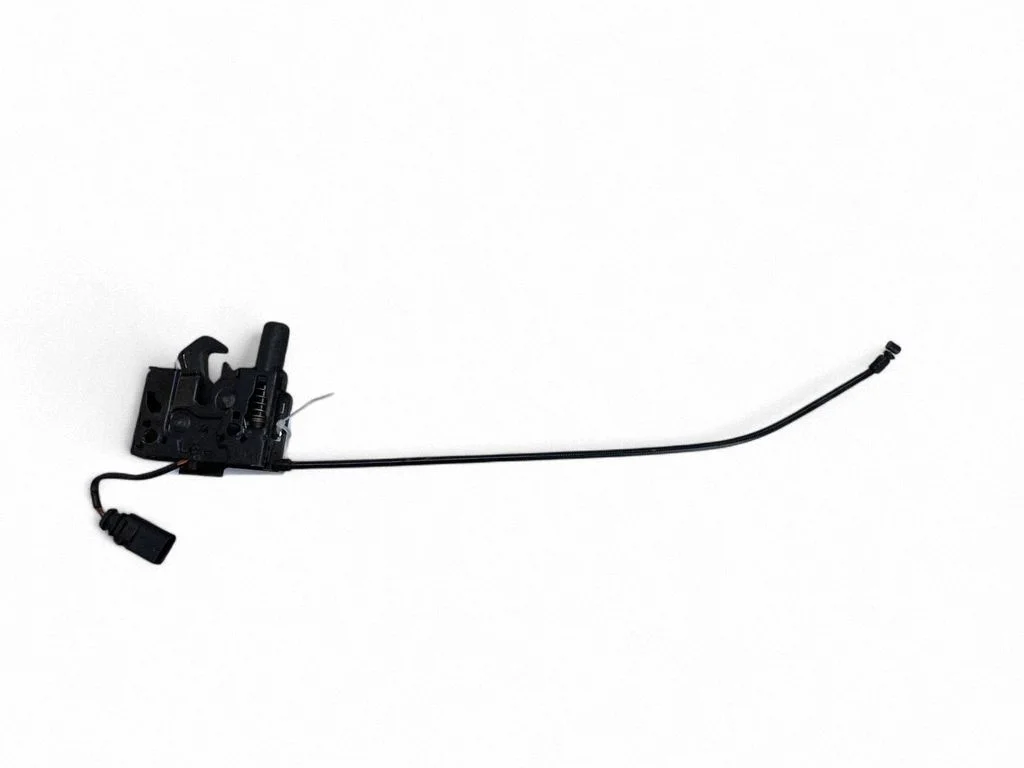Engine bonnet/hood lock/catch 4M8823509