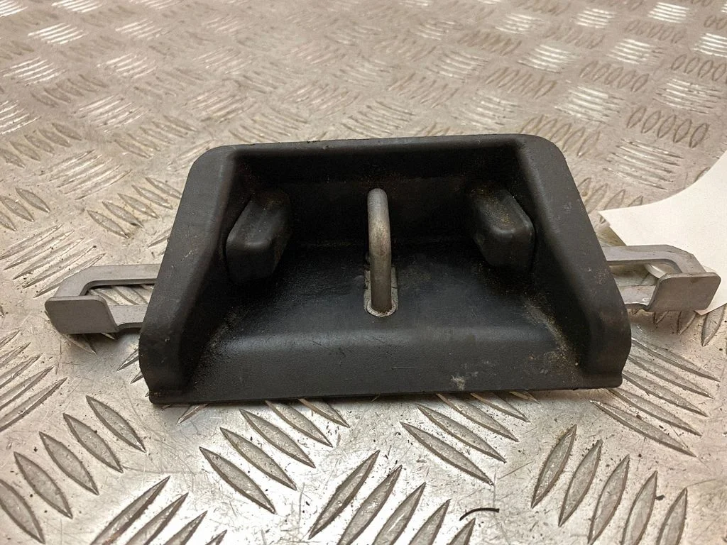 Engine bonnet/hood lock/latch loop/hook 31462585