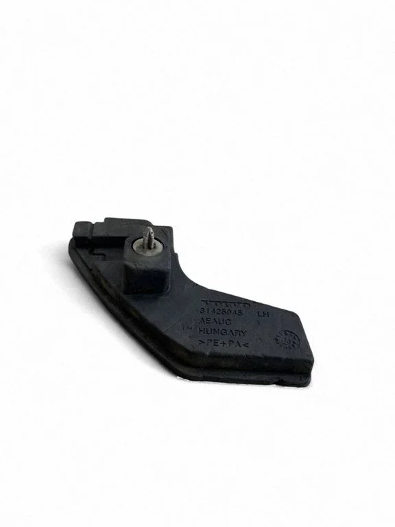 Fender foam support/seal 31425045