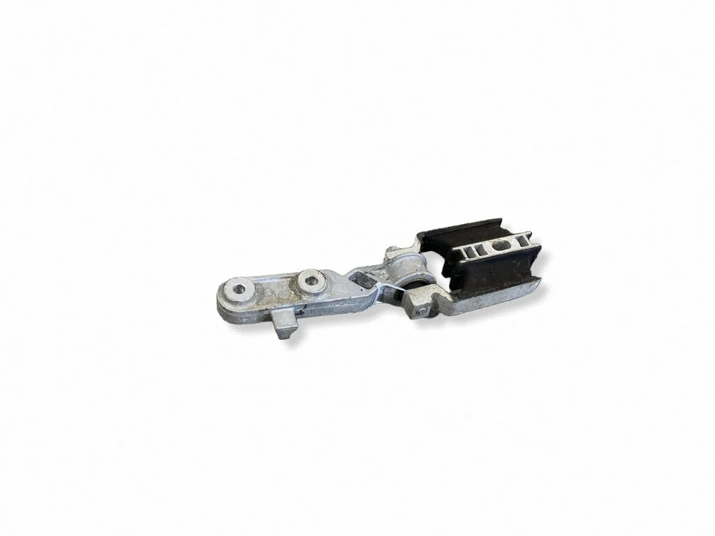 Gearbox mount 31359890