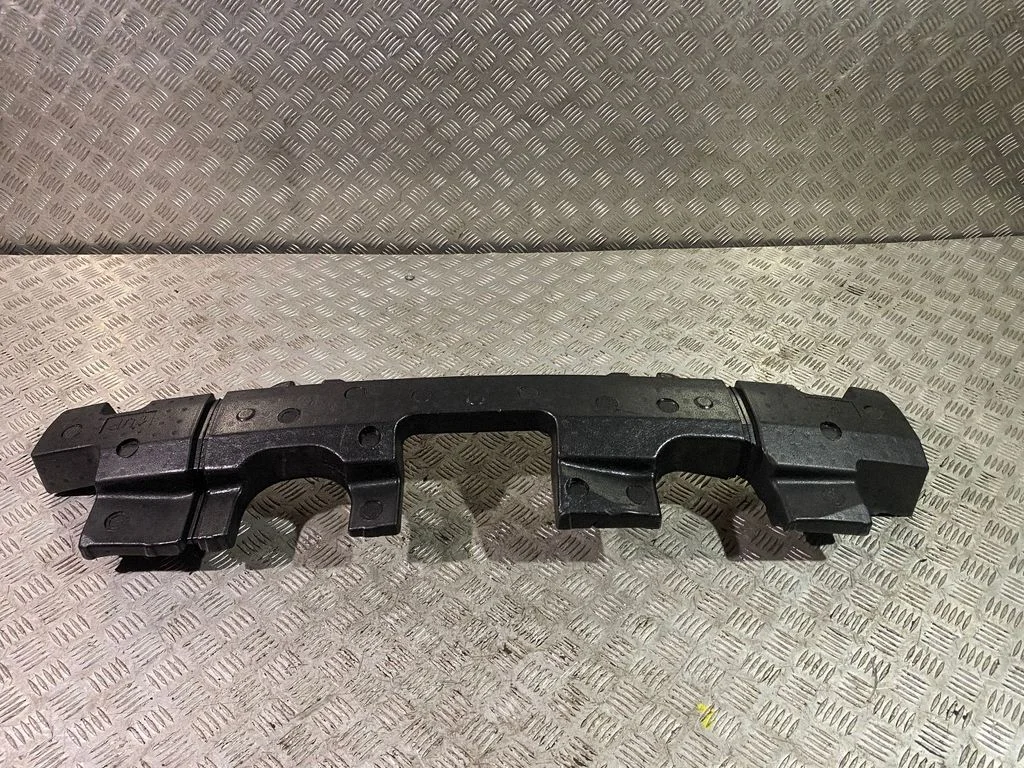 Rear bumper foam support bar 5261548280