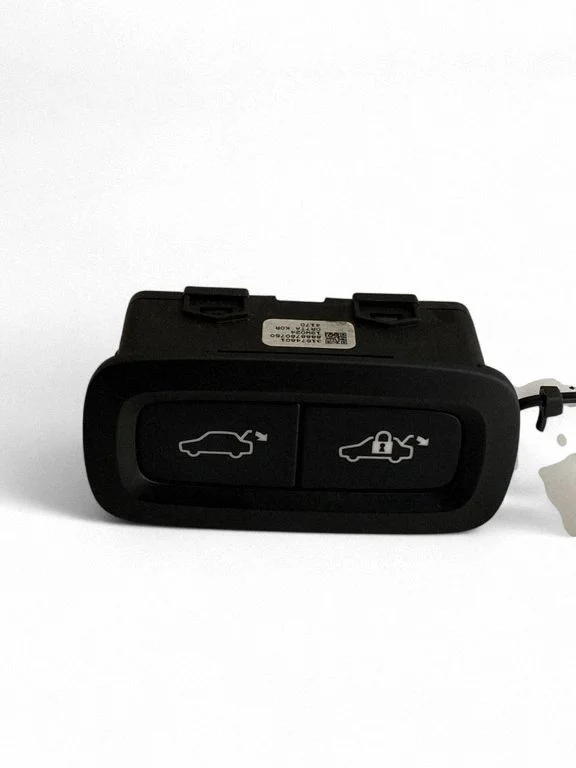 Tailgate/trunk/boot open switch – Volvo XC90 (2014-)
