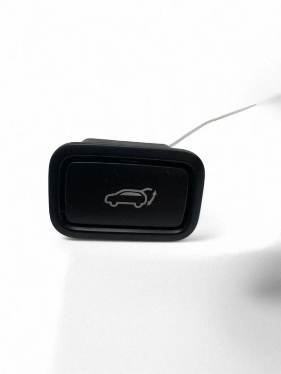 Tailgate/trunk/boot open switch – KIA EV6 (2021-)