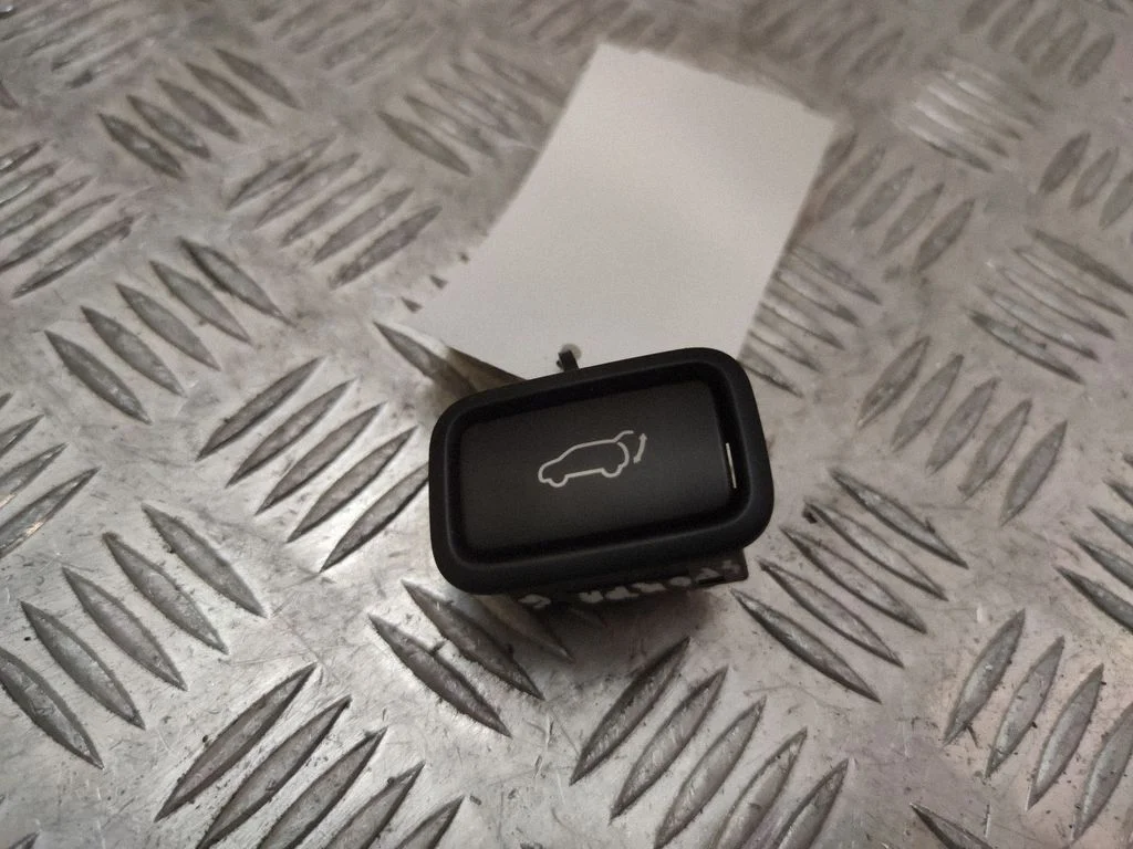 Tailgate/trunk/boot open switch – KIA Sportage (2016-2021)
