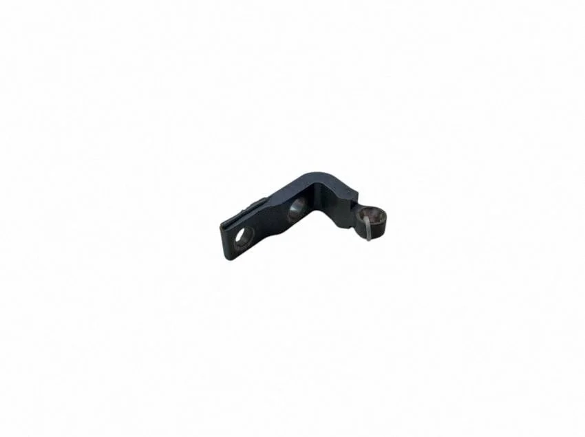 Front door upper hinge 31371552