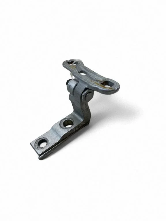 Front door upper hinge 31424586