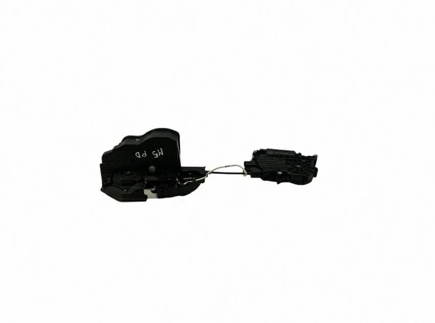 Front door lock 7185690