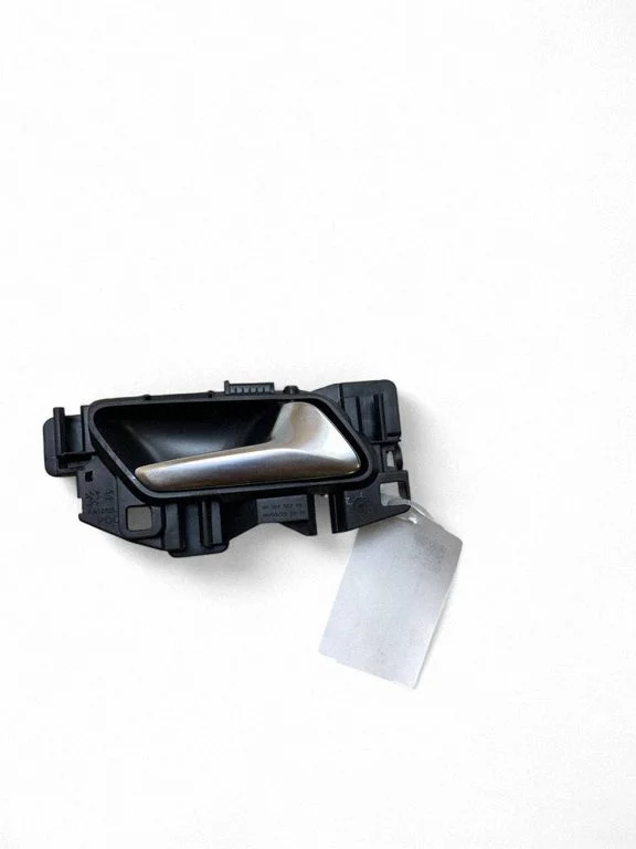 Rear door interior handle 98201552