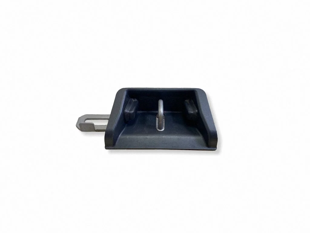 Rear door lock loop/hook striker – Volvo XC60 (2017-)