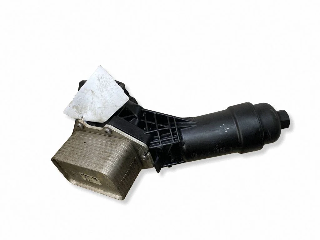 Oil filter mounting bracket 8580415