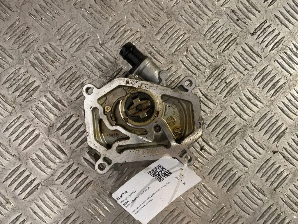 Vacuum pump A2701800901