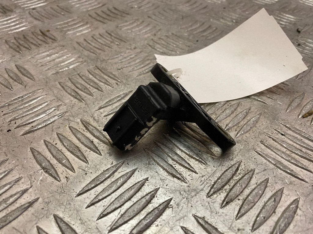 Crankshaft speed sensor 6M866C315