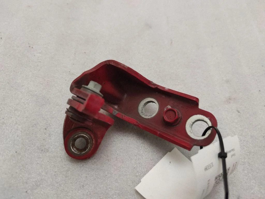 Front door upper hinge 14246