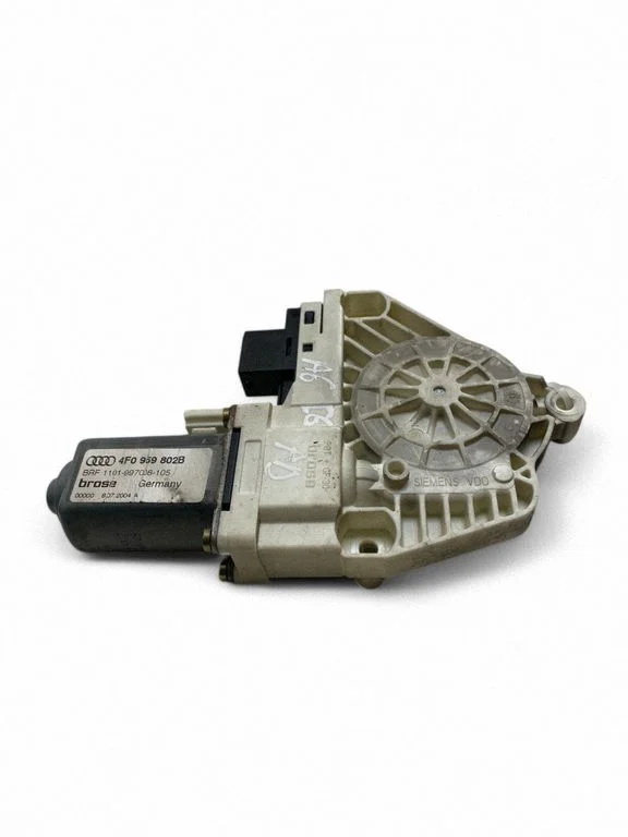 Front door window regulator motor – Audi A6 Allroad C6 (2006-2011)