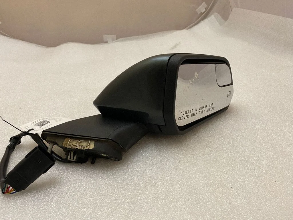 Front door electric wing mirror FR3B17682BJ