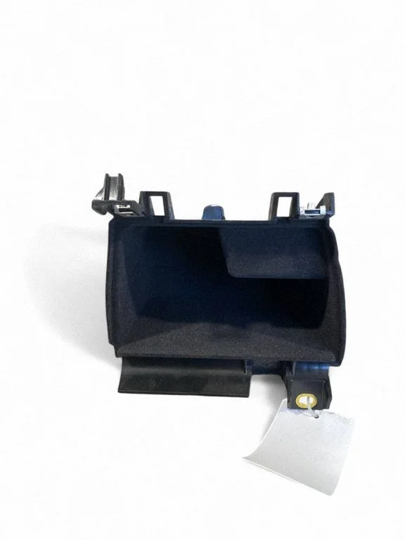 Glove box 4KR857925