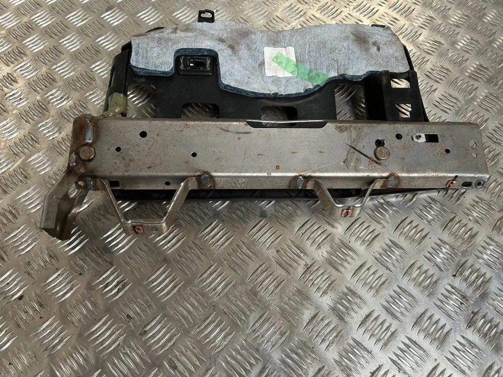 Dashboard lower bottom trim panel 600771600C