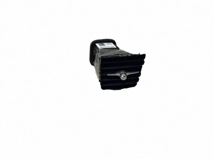 Dashboard side air vent grill/cover trim 31417691
