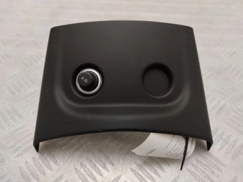 Cigarette lighter rear – Porsche Cayenne (92A) (2010-2017)