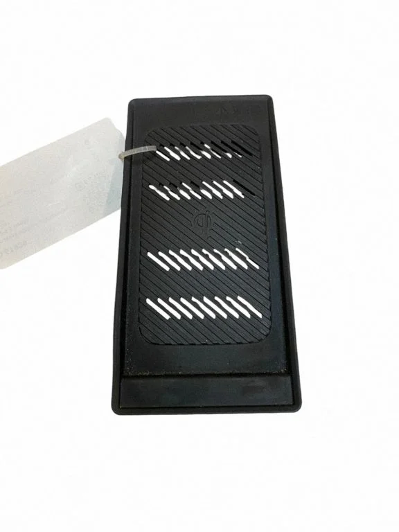 Central console drawer/shelf pad 95570CV000