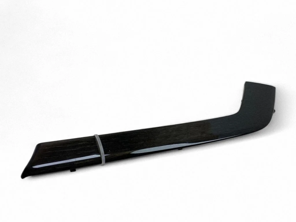 Front door card panel trim 4M0867410