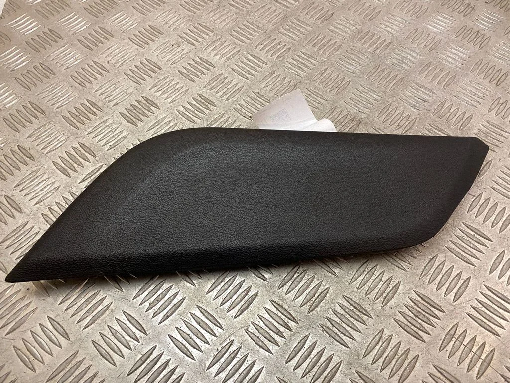 Centre console side trim front FR3B63044E06A
