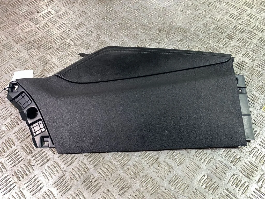 Centre console side trim front 84601S1010