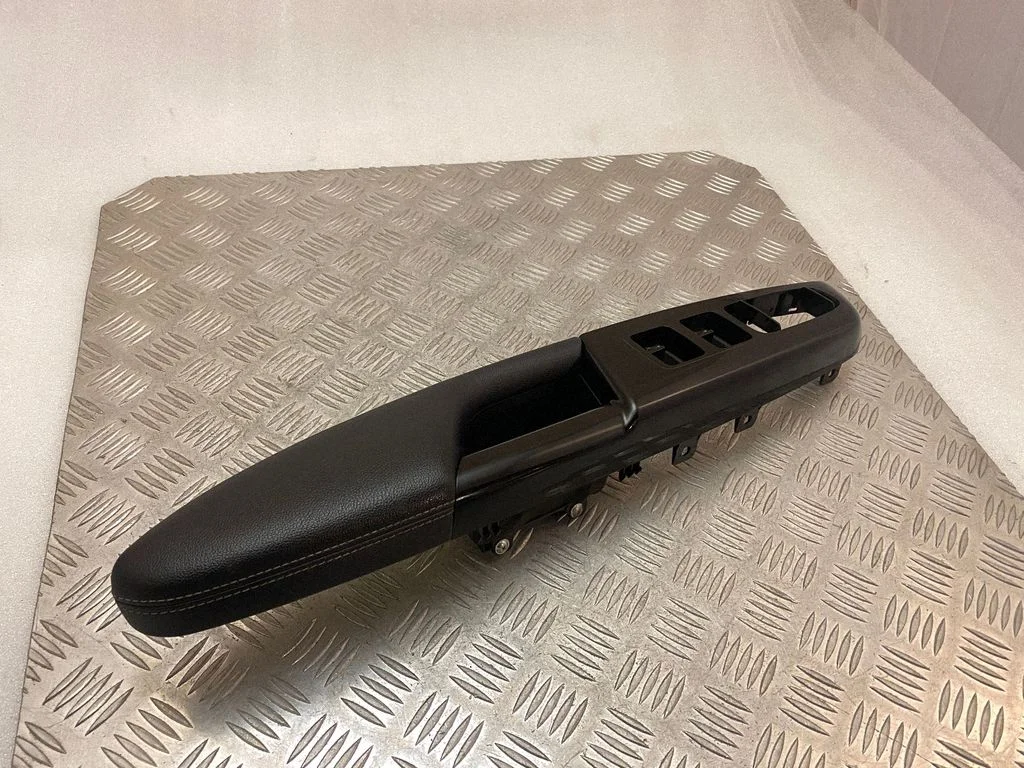 Front door window switch trim 82710F1010