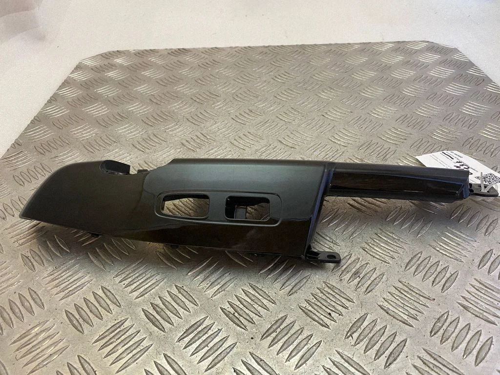 Front door window switch trim 4A9515B110